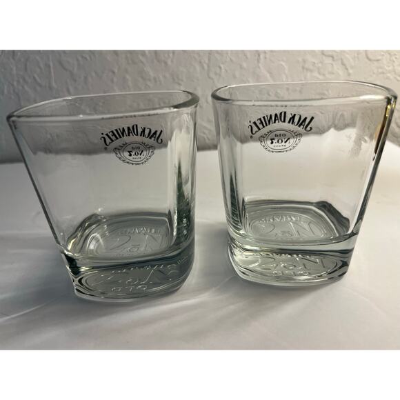Jack Daniels Old No 7 Lowball Whiskey Rocks Square Glass Weightd
Tumbler (2) - Picture 2 of 5